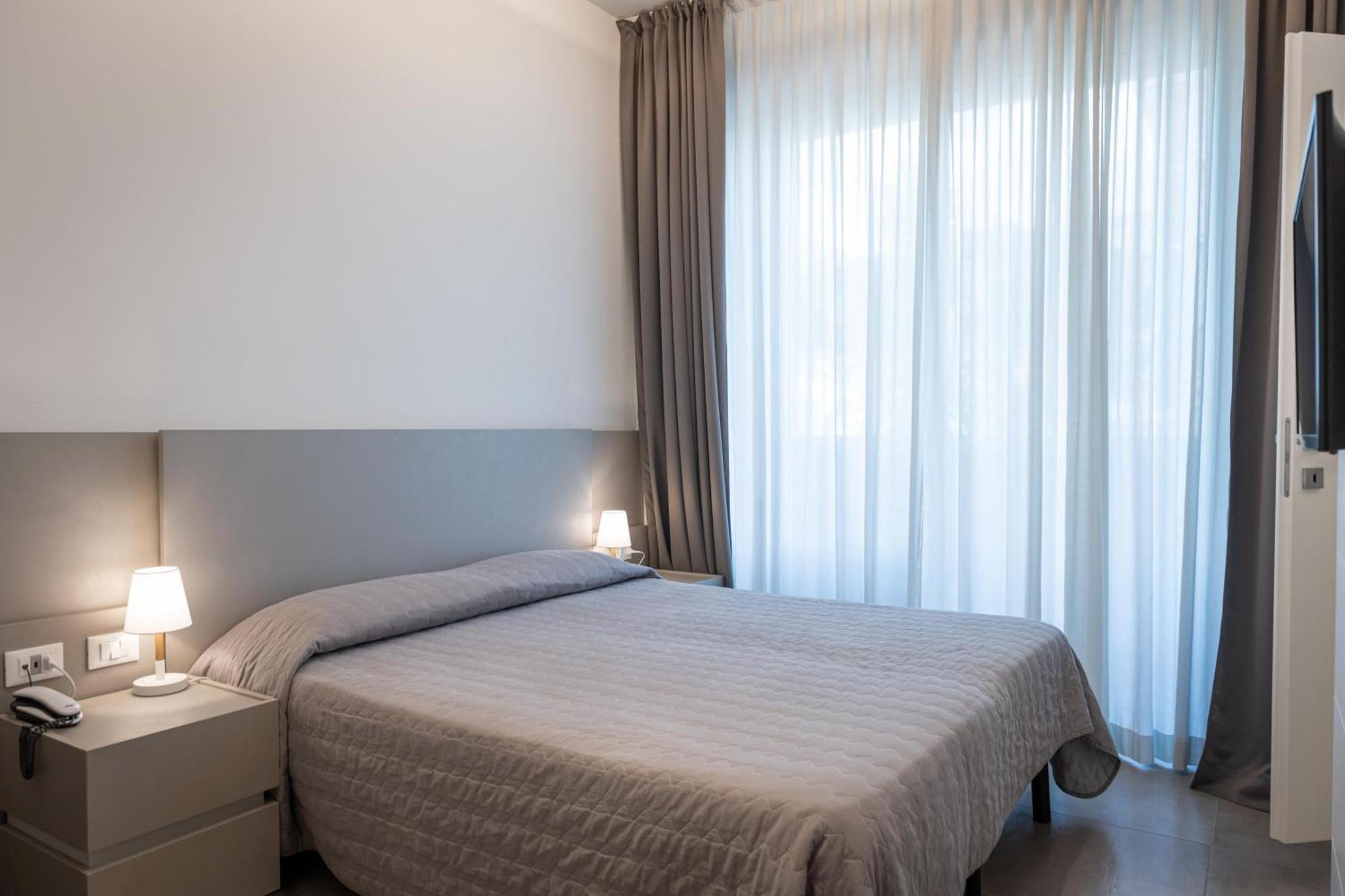 Perla Verde Hotel Milano Marittima Extérieur photo