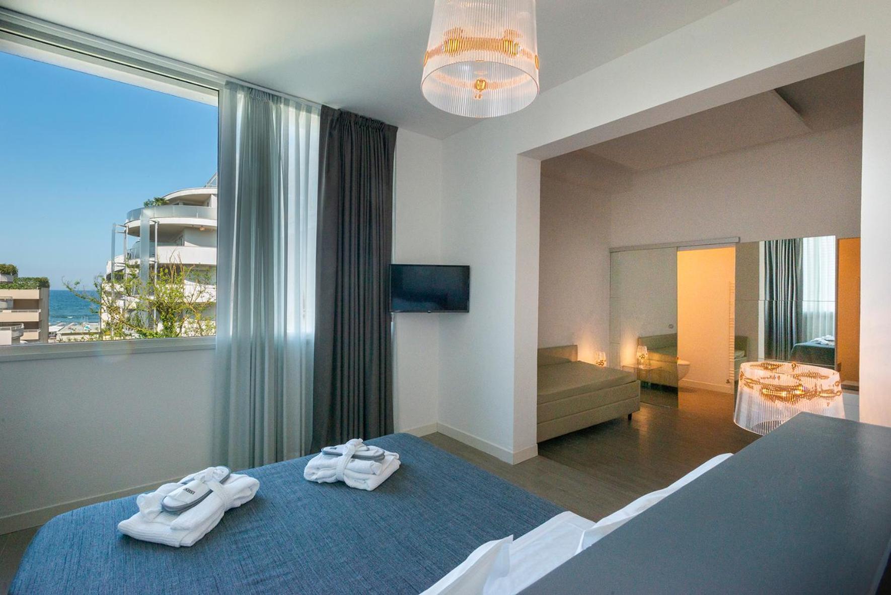Perla Verde Hotel Milano Marittima Extérieur photo