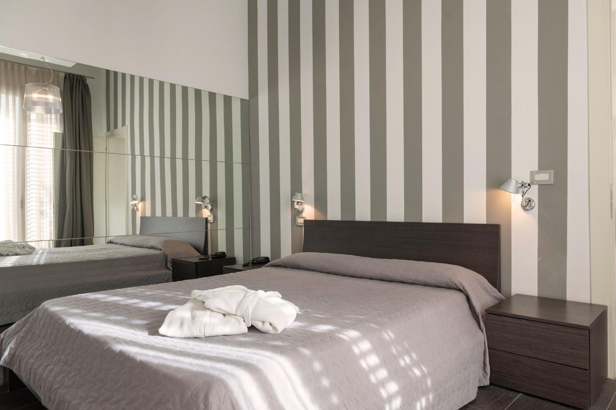 Perla Verde Hotel Milano Marittima Extérieur photo